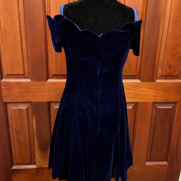 ROBERTA 11/12 Royal Blue Velvet Green Dress Vintage 80’s Off Shoulder Scalloped - Picture 4 of 11